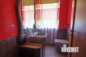 Дом 550м², 3-этажный, участок 23 сот.  