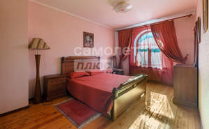 Дом 500м², 3-этажный, участок 30 сот.  