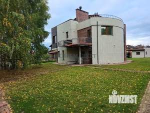 Дом 205м², 2-этажный, участок 13 сот.  