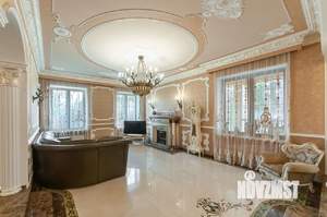 Дом 820м², 4-этажный, участок 32 сот.  
