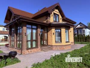 Коттедж 210м², 2-этажный, участок 13 сот.  