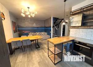 Таунхаус 168м&sup2;, 3-этажный, участок 2 сот.  