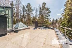 Коттедж 600м², 2-этажный, участок 35 сот.  