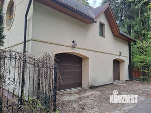 Дом 600м², 2-этажный, участок 36 сот.  