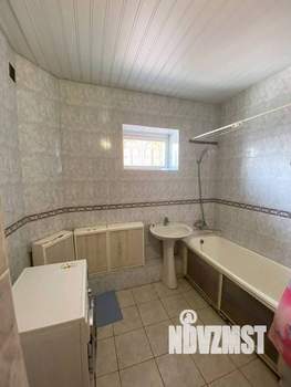 Дом 375м², 3-этажный, участок 25 сот.  