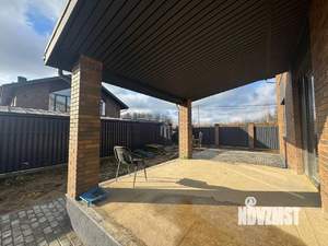 Коттедж 208м², 2-этажный, участок 6 сот.  