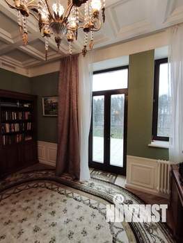 Дом 512м², 3-этажный, участок 71 сот.  