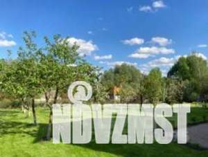 Дом 429м&sup2;, 3-этажный, участок 13 сот.  