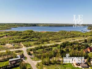 Дом 500м², 4-этажный, участок 17 сот.  
