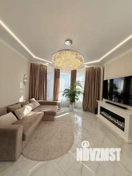 Коттедж 210м², 2-этажный, участок 13 сот.  