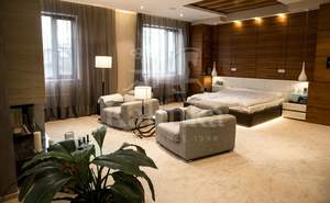 Дом 750м², 2-этажный, участок 0 сот.  
