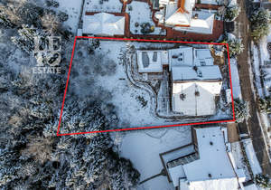 Дом 1150м², 3-этажный, участок 31 сот.  