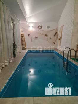 Дом 520м², 3-этажный, участок 15 сот.  