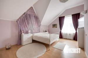 Дом 173м&sup2;, 2-этажный, участок 10 сот.  