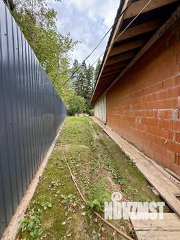 Коттедж 300м², 2-этажный, участок 16 сот.  