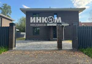 Дом 261м², 2-этажный, участок 6 сот.  