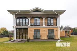 Дом 448м&sup2;, 2-этажный, участок 16 сот.  