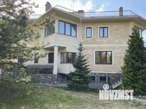 Дом 479м², 3-этажный, участок 30 сот.  