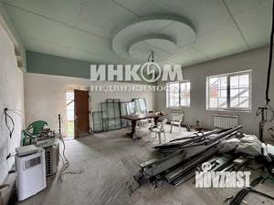 Дом 270м², 2-этажный, участок 6 сот.  