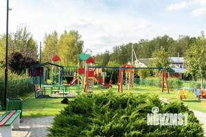 Дом 210м², 2-этажный, участок 13 сот.  