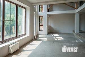 Коттедж 1252м², 3-этажный, участок 30 сот.  