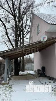 Дом 287м&sup2;, 3-этажный, участок 10 сот.  