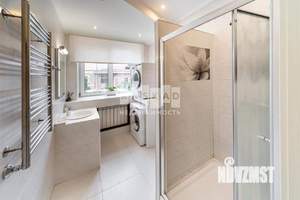 Коттедж 200м², 3-этажный, участок 7 сот.  
