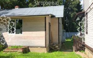 Дом 180м&sup2;, 2-этажный, участок 10 сот.  