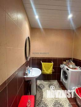 Дом 330м², 3-этажный, участок 15 сот.  