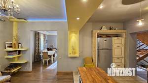 Дом 360м&sup2;, 4-этажный, участок 10 сот.  