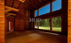 Дом 551м&sup2;, 3-этажный, участок 31 сот.  