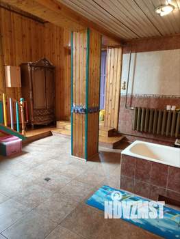 Коттедж 670м², 2-этажный, участок 12 сот.  