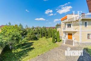 Дом 480м², 4-этажный, участок 30 сот.  