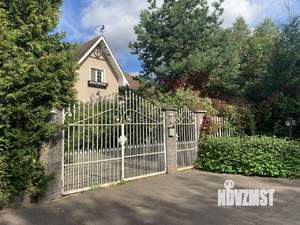 Коттедж 330м², 2-этажный, участок 20 сот.  