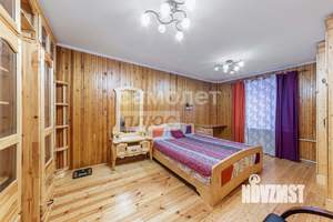 Дом 943м², 4-этажный, участок 12 сот.  