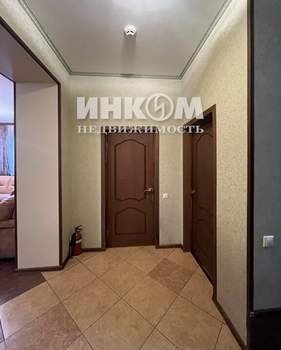 Дом 240м², 2-этажный, участок 8 сот.  