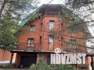 Дом 400м², 4-этажный, участок 17 сот.  