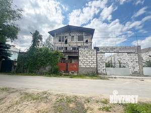 Коттедж 424м², 3-этажный, участок 6 сот.  
