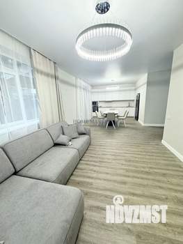 Дом 227м², 2-этажный, участок 7 сот.  