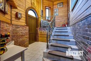 Дом 310м², 2-этажный, участок 21 сот.  