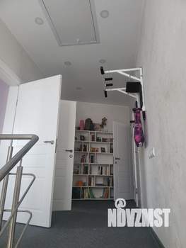 Коттедж 160м², 2-этажный, участок 7 сот.  