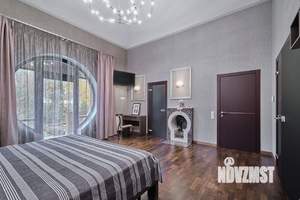 Коттедж 357м², 4-этажный, участок 18 сот.  