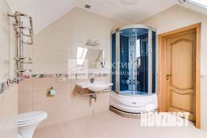 Дом 800м², 4-этажный, участок 20 сот.  