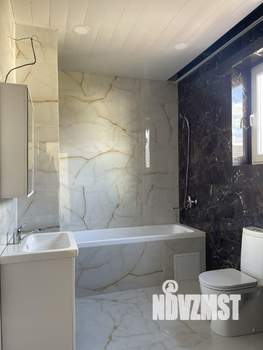 Коттедж 214м², 3-этажный, участок 5 сот.  