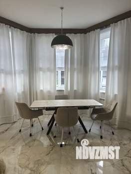 Дом 524м², 3-этажный, участок 12 сот.  