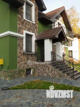 Коттедж 293м², 2-этажный, участок 8 сот.  