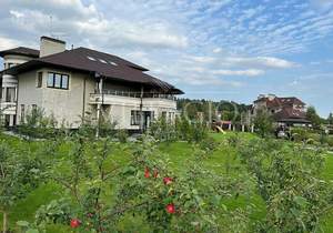 Дом 1300м², 2-этажный, участок 54 сот.  