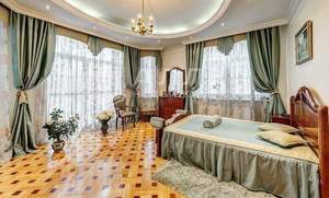 Дом 755м², 3-этажный, участок 17 сот.  