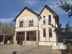 Дом 454м², 3-этажный, участок 12 сот.  