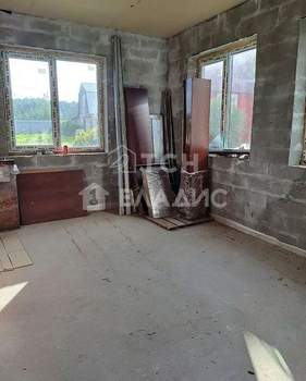 Дом 180м², 2-этажный, участок 12 сот.  